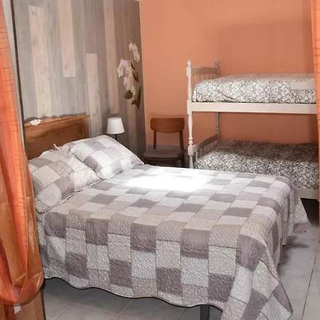 Holiday home Maison D'almoinha