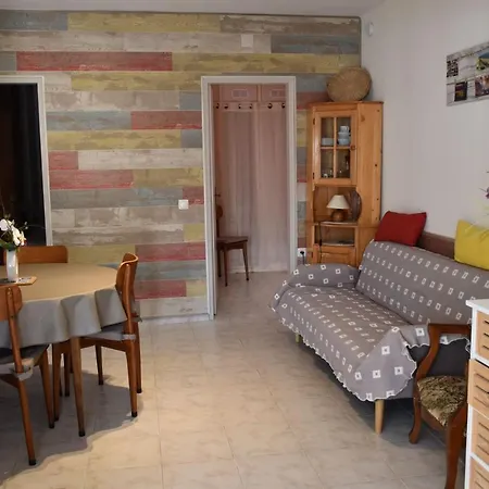 Holiday home Maison D'almoinha